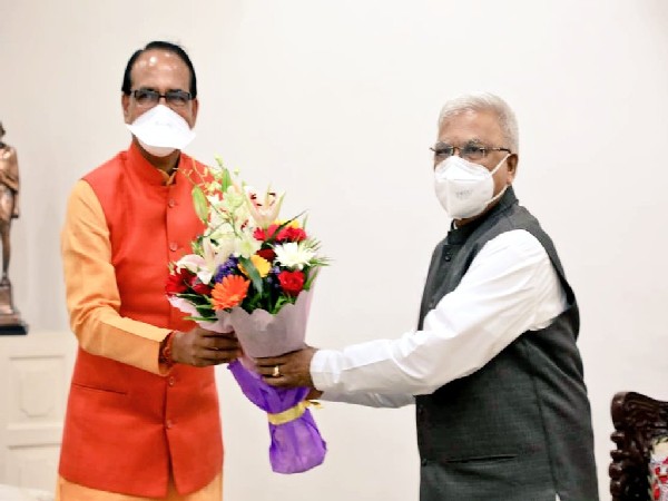 Madhya Pradesh CM Shivraj Singh Chouhan and Governor Mangubhai Chhaganbhai Patel