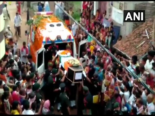 Mortal remains of Havaldar Sunil Kumar who lost his life in the violent face-off with China in Galwan Valley [Photo/ANI]