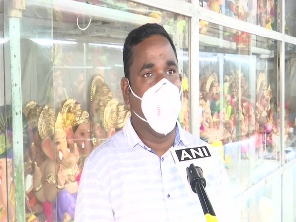 Sagar, a idol maker, speaking to ANI in Mumbai. Photo/ANI