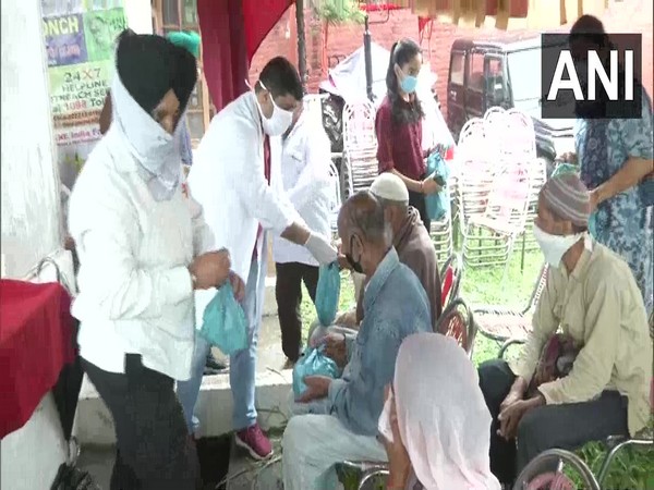 The department of AYUSH along with an NGO, Pritham Spiritual Foundation distributed free medicines to disabled people. 