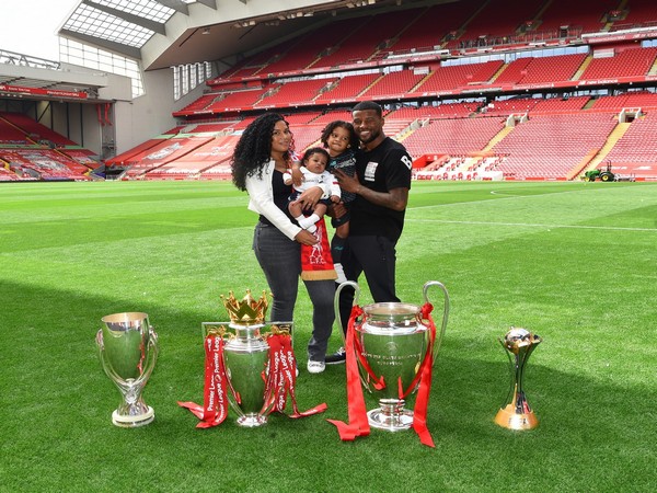 Gini Wijnaldum (Photo/ Gini Wijnaldum Twitter) 