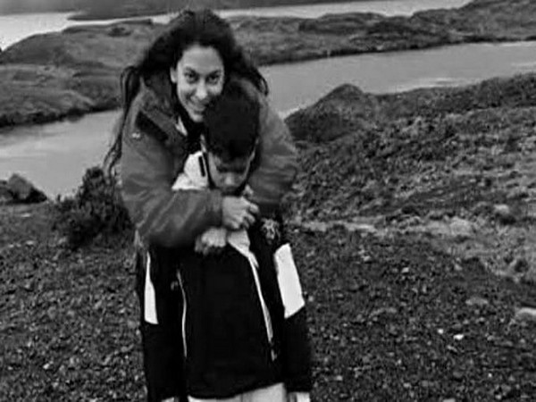 Actor Juhi Chawla with son Arjun (Image Source: Twitter)