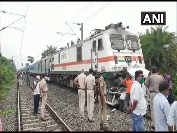 A car collided with Patna-Ranchi Janshatabdi Special on Saturday.