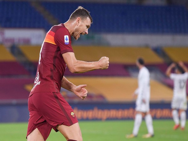 Roma striker Edin Dzeko (Photo/ AS Roma Twitter)