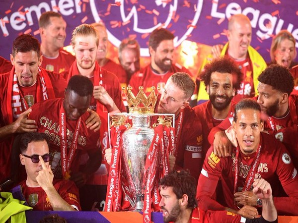 Liverpool 2019-20 Premier League winners. (Photo/ Liverpool FC Twitter)
