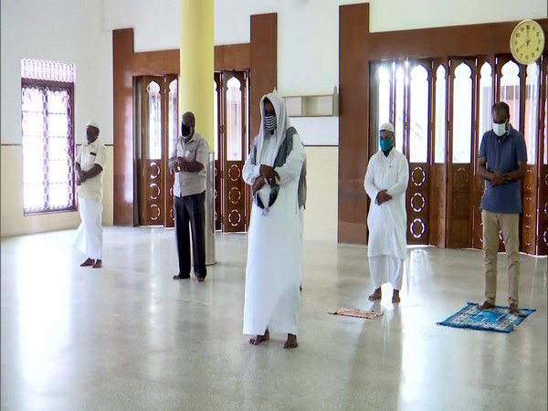 People in Thiruvananthapuram offering Eid-al-Adha namaz on Friday