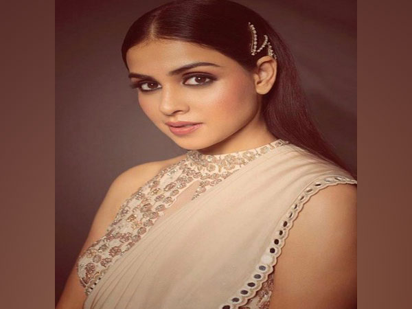 Genelia Deshmukh (Image courtesy: Instagram)