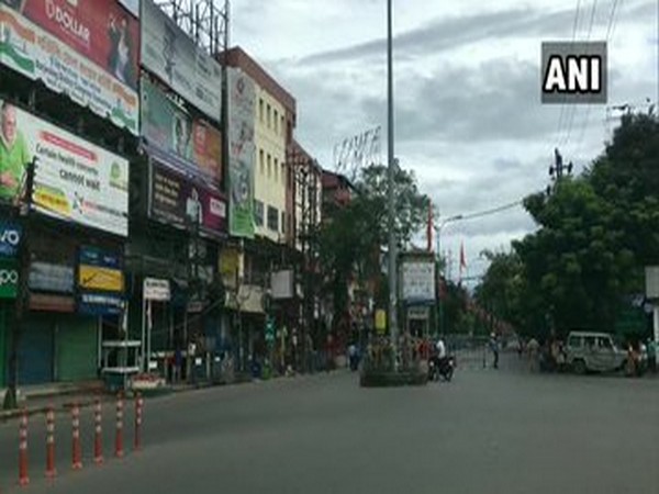 Deserted streets in Siliguri (Photo/ANI)