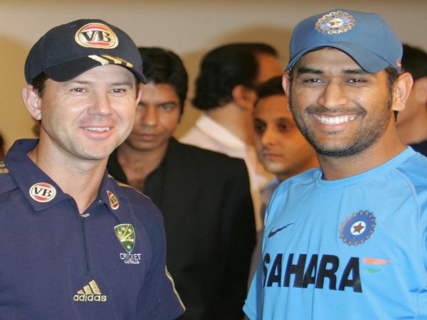 Ricky Ponting with MS Dhoni (Photo/ Ricky Ponting Twitter)