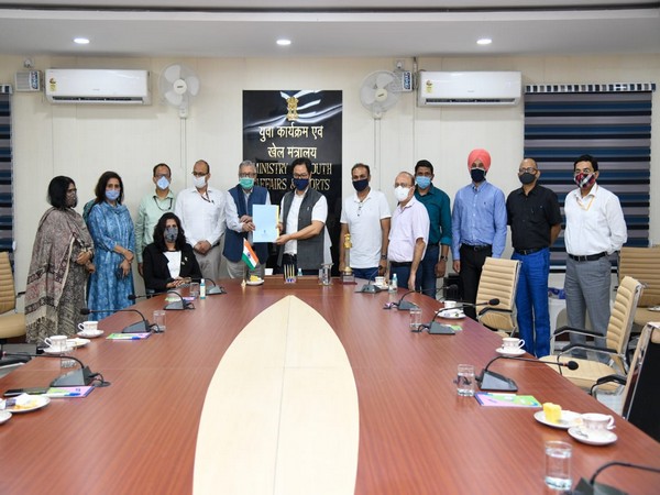 National Sports Awards Selection Committee hands over recommendations to Sports Ministry (Photo/ Kiren Rijiju Office Twitter)