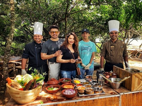 Actor Madhuri Dixit Nene (Image Source: Twitter)