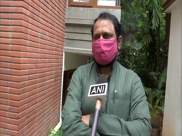 Karnataka Deputy Chief Minister Laxman Savadi [Phoo/ANI]