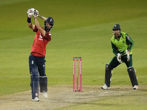England all-rounder Moeen Ali in action against Pakistan. (Photo/ ICC Twitter)