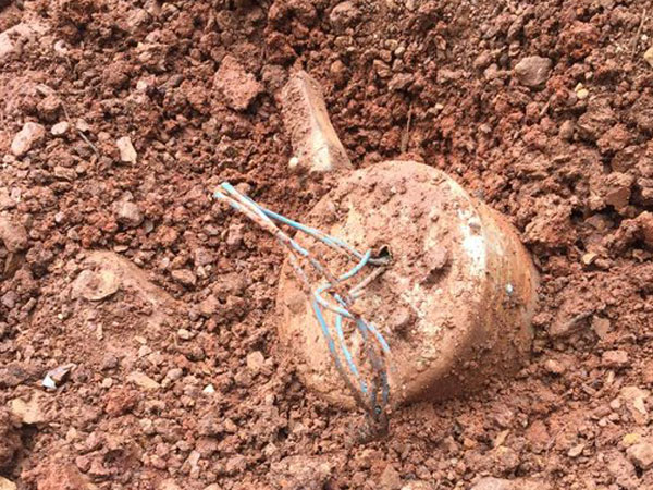 40th Battalion of Indo-Tibetan Border Police (ITBP) recovered a pressure cooker IED in Rajnandgaon (Photo/ANI)