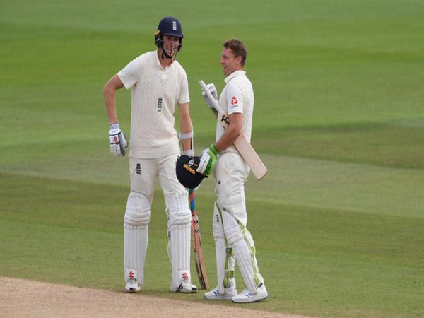 Zak Crawley and Jos Buttler in action for England against Pakistan (Photo/ ICC Twitter)