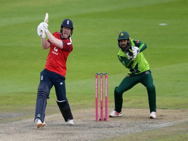 Eoin Morgan in action against Pakistan (Photo/ ICC Twitter)