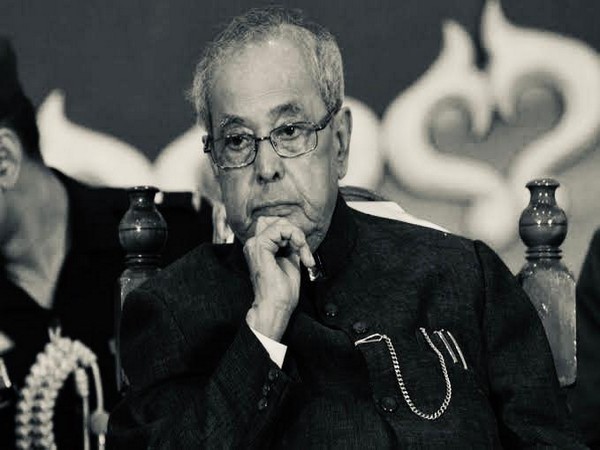 Former President Pranab Mukherjee (Photo/ Sachin Tendulkar Twitter) 