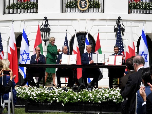 Israel, Bahrain, UAE signing the Abraham Accord along with US President Donald Trump. (Photo credit: Donald Trump official Twitter)