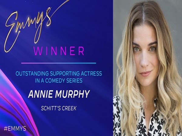 Annie Murphy wins 'Outstanding Supporting Actress' for Schitt's Creek (Photo/ Television Academy Twitter)
