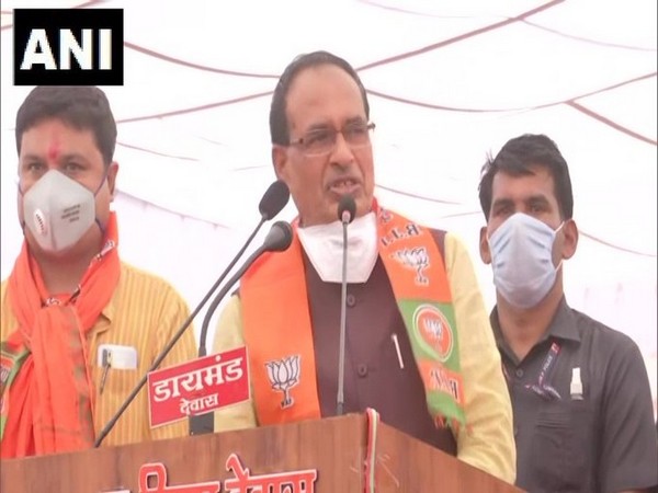 Madhya Pradesh Chief Minister Shivraj Singh Chauhan in Dewas (Photo/ANI)