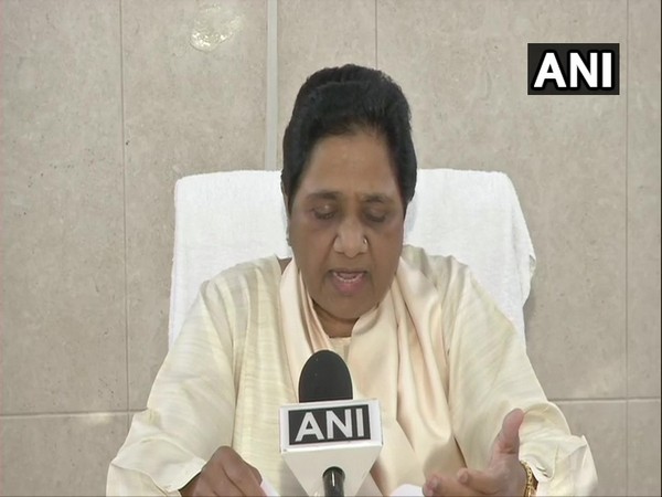 BSP chief Mayawati speaking to reporters at a press conference in Lucknow on Tuesday. [Photo/ANI]