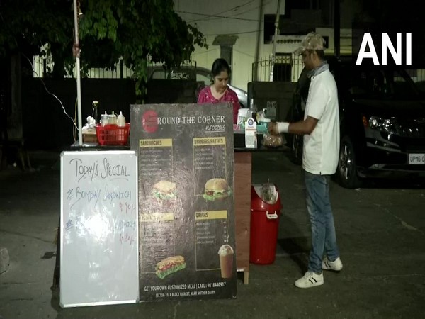 Ravi's food stall in Noida Sector 19. (Photo/ANI)