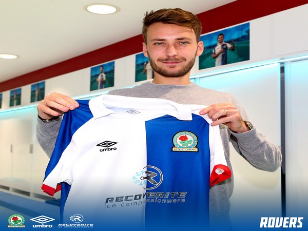 Tom Trybull (Photo/ Blackburn Rovers Twitter) 