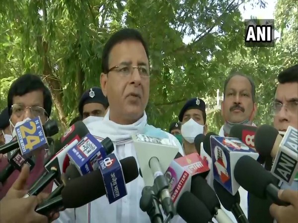 Congress leader Randeep Surjewala (Photo/Ani)
