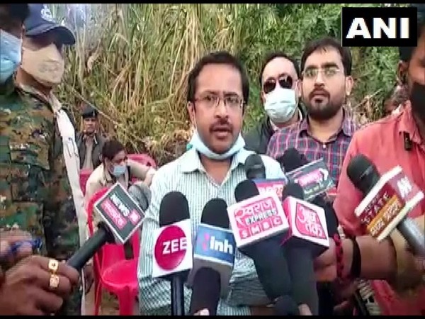 Niwari District Collector Ashish Bhargav. 