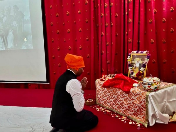 The Indian community in Madagascar celebrates Guru Nanak Dev's 550th birth anniversary