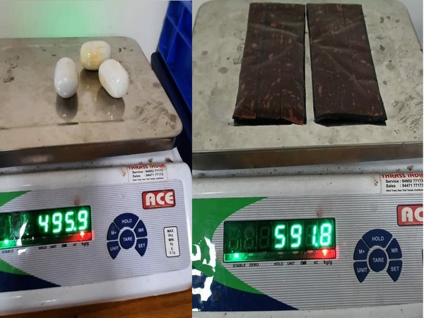 A total of 1,088 grams of compound gold seized from the Kozhikode International Airport. 