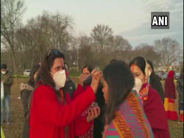 Indian Americans celebrating Chhath Puja in New Jersey. [Photo/ANI]