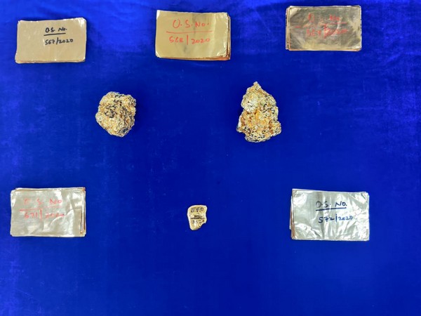 Gold worth Rs 1.57 crores seized at Chennai Airport (Photo/Twitter)
