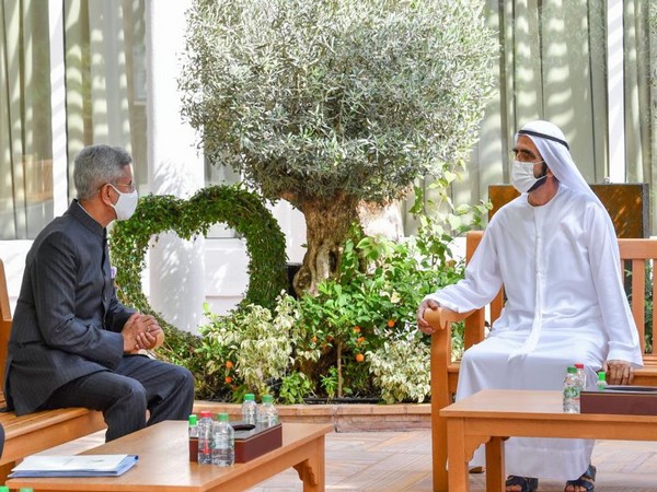EAM S Jaishankar with UAE PM Mohammed bin Rashid Al Maktoum in UAE (Source: Twitter)
