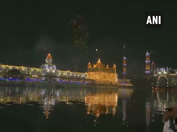 Guru Nanak Jayanti celebrations at the Golden Temple (Harmandir Sahib) in Amritsar (Photo/ANI)