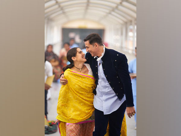 First glimpse of 'Atrangi Re,' featuring Sara Ali Khan and Akshay Kumar (Image Source: Twitter)