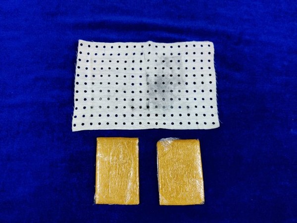 Customs officials at Chennai International Airport seized 147 gms gold (Photo/ANI) 