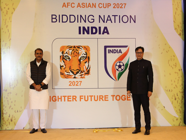 Praful Patel with Kiren Rijiju (Photo/ Indian Football Team Twitter) 