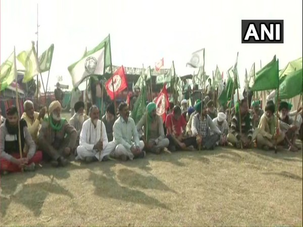 Farmers at a procession Nirankari Samagam ground in Burari. (Photo/ANI)