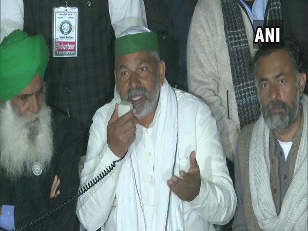 Rakesh Tikait, leader of the Bharatiya Kisan Union addressing a press conference at the Singhu border 