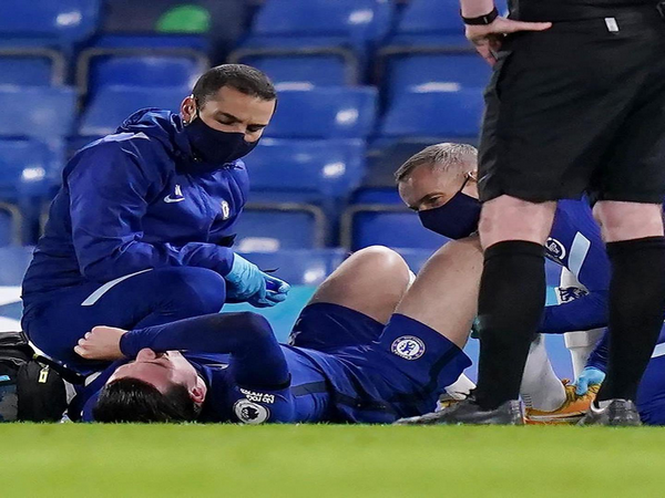 Ben Chilwell picked up a blow during match against West Ham. (Photo/ Ben Chilwell Twitter) 