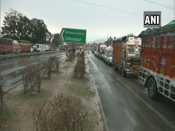 Visuals from Jammu-Srinagar highway