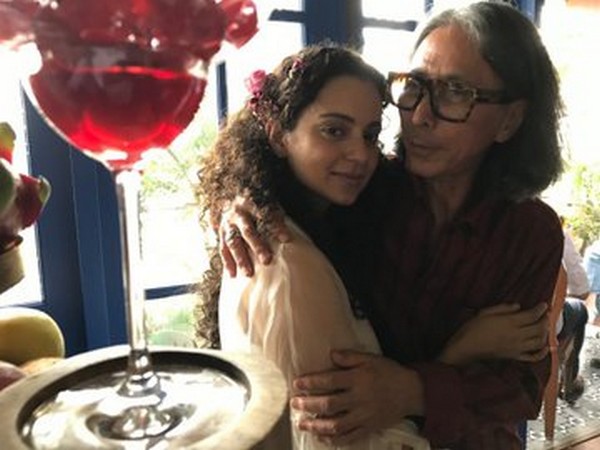 Actor Kangana Ranaut with Japanese DOP Tetsuo Nagata (Image Source: Twitter)