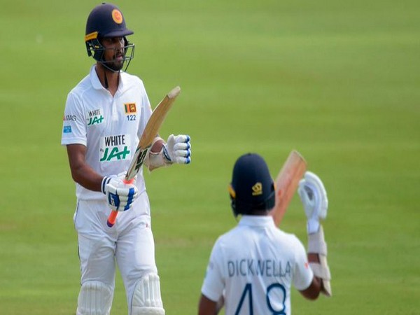 Dinesh Chandimal and Niroshan Dickwella in action against South Africa (Photo/ ICC Twitter)