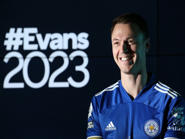 Jonny Evans (Photo/ Leicester City Twitter) 