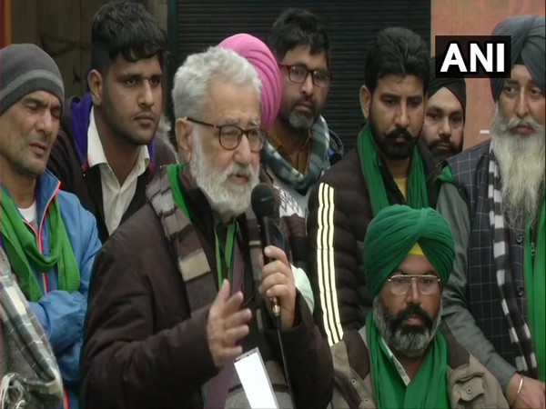 Krantikari Kisan Union chief Darshan Pal at a press conference at the Singhu border. (Photo/ANI)