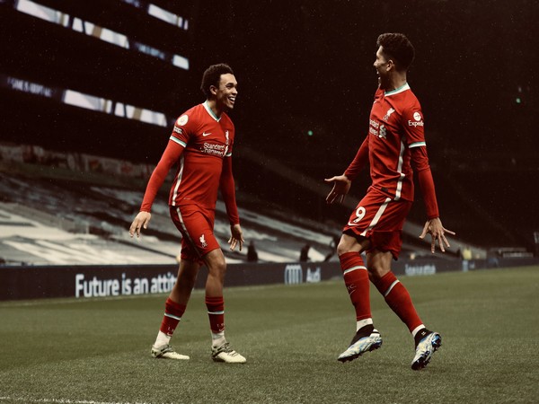 Trent Alexander-Arnold with Roberto Firmino (Photo/ Trent Alexander-Arnold Twitter) 