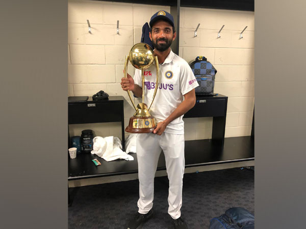Ajinkya Rahane with the Border-Gavaskar Trophy (Photo/ Ajinkya Rahane Twitter)