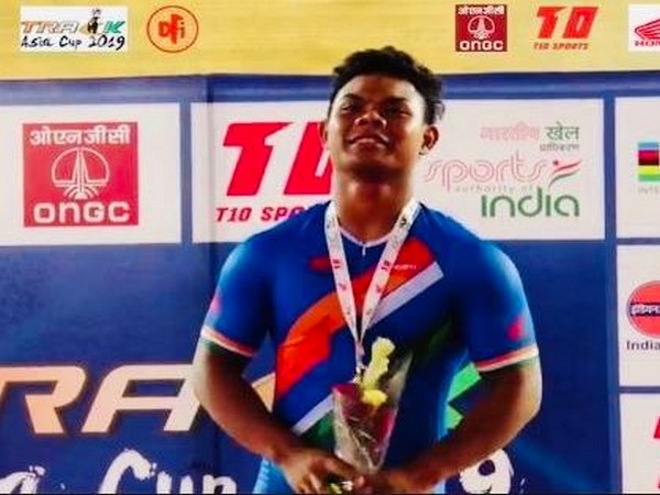 Indian cyclist Esow Alben (Photo/ SAIMedia Twitter) 