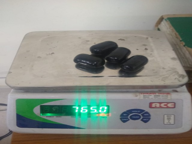 AIU seized 1.24 kilograms of gold worth Rs. 53 lakhs.